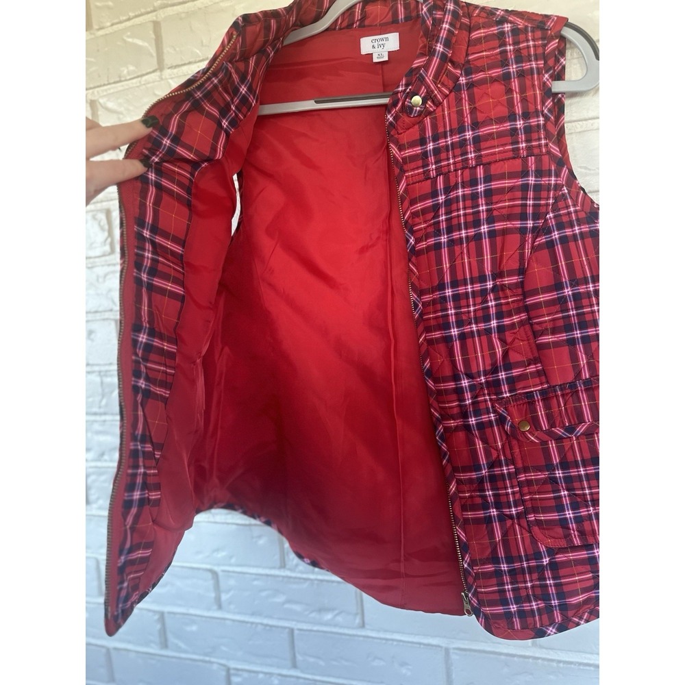 Crown And Ivy XL Quilted Red Plaid Vest Cozy Cabin Core Winter Staple - Picture 7 of 12